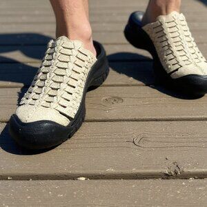 KEEN Unisex Genuine Suede High Traction Woven Suede Slip-on Huarache